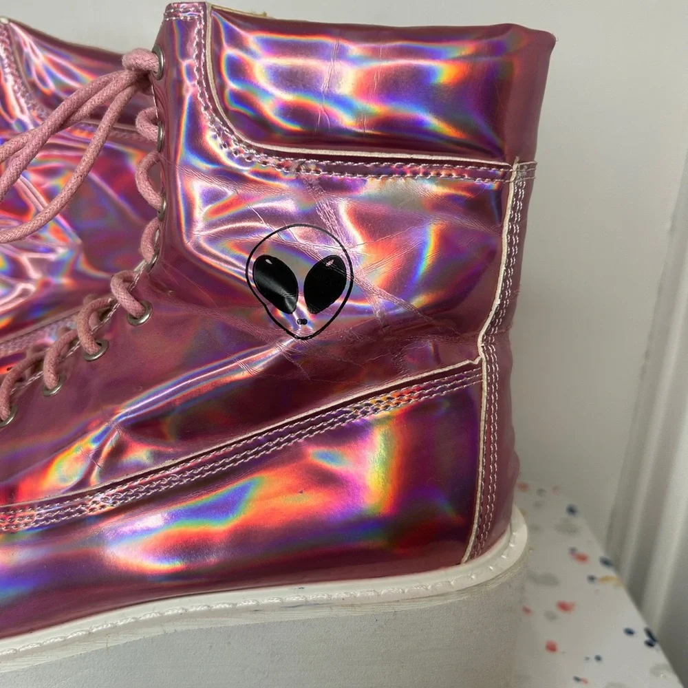 Kokopie Pink Alien Hologram Platform boots, rave, pastel goth, edm, festival
